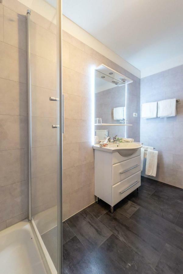 Boardinghouse Burgpark Hotel Huerth Luaran gambar